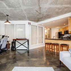 Photo 6 at 917 Station Street, False Creek Flats (Strathcona), Vancouver East Photo 6 at 917 Station Street, False Creek Flats (Strathcona), Vancouver East