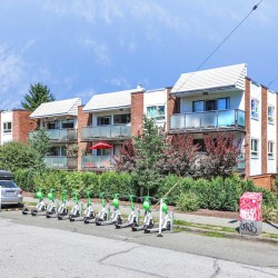 Photo 2 at #205 - 665 E 6th Avenue, False Creek Flats (Mount Pleasant VE), Vancouver East Photo 2 at #205 - 665 E 6th Avenue, False Creek Flats (Mount Pleasant VE), Vancouver East