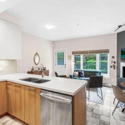 Photo 13 at 460 E 5th Avenue, False Creek Flats (Mount Pleasant VE), Vancouver East Photo 13 at 460 E 5th Avenue, False Creek Flats (Mount Pleasant VE), Vancouver East