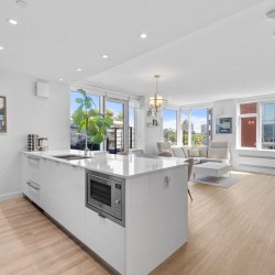 Photo 1 at 805 - 209 East 7th Avenue, False Creek Flats (Mount Pleasant VE), Vancouver East Photo 1 at 805 - 209 East 7th Avenue, False Creek Flats (Mount Pleasant VE), Vancouver East