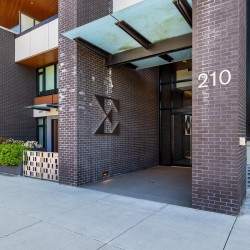 Photo 2 at 706 - 210 E 5th Avenue, False Creek Flats (Mount Pleasant VE), Vancouver East Photo 2 at 706 - 210 E 5th Avenue, False Creek Flats (Mount Pleasant VE), Vancouver East