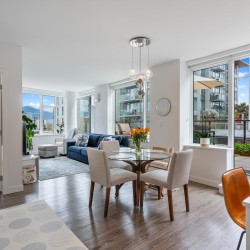 Photo 5 at 306 - 209 E 7th Avenue, False Creek Flats (Mount Pleasant VE), Vancouver East Photo 5 at 306 - 209 E 7th Avenue, False Creek Flats (Mount Pleasant VE), Vancouver East