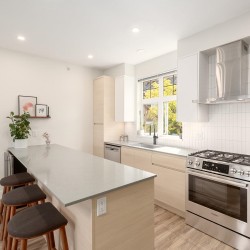 Photo 6 at 2272 St. George Street, False Creek Flats (Mount Pleasant VE), Vancouver East Photo 6 at 2272 St. George Street, False Creek Flats (Mount Pleasant VE), Vancouver East