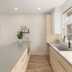 Photo 7 at 2272 St. George Street, False Creek Flats (Mount Pleasant VE), Vancouver East Photo 7 at 2272 St. George Street, False Creek Flats (Mount Pleasant VE), Vancouver East