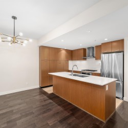 Photo 8 at 2389 Scotia Street, False Creek Flats (Mount Pleasant VE), Vancouver East Photo 8 at 2389 Scotia Street, False Creek Flats (Mount Pleasant VE), Vancouver East