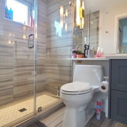 Photo 3 at 901 E Broadway Street, False Creek Flats (Mount Pleasant VE), Vancouver East Photo 3 at 901 E Broadway Street, False Creek Flats (Mount Pleasant VE), Vancouver East