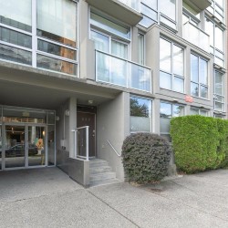 Photo 2 at 306 - 919 Station Street, False Creek Flats (Strathcona), Vancouver East Photo 2 at 306 - 919 Station Street, False Creek Flats (Strathcona), Vancouver East