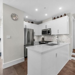 Photo 4 at 333 E 7th Avenue, False Creek Flats (Mount Pleasant VE), Vancouver East Photo 4 at 333 E 7th Avenue, False Creek Flats (Mount Pleasant VE), Vancouver East