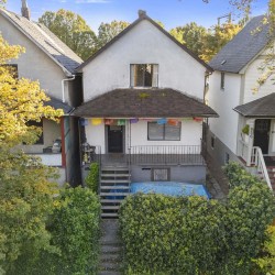 Photo 2 at 858 Union Street, False Creek Flats (Strathcona), Vancouver East Photo 2 at 858 Union Street, False Creek Flats (Strathcona), Vancouver East