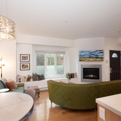 Photo 2 at 468 E 5th Avenue, False Creek Flats (Mount Pleasant VE), Vancouver East Photo 2 at 468 E 5th Avenue, False Creek Flats (Mount Pleasant VE), Vancouver East