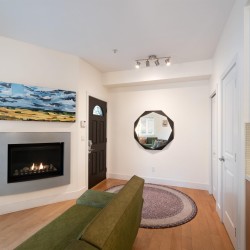 Photo 6 at 468 E 5th Avenue, False Creek Flats (Mount Pleasant VE), Vancouver East Photo 6 at 468 E 5th Avenue, False Creek Flats (Mount Pleasant VE), Vancouver East