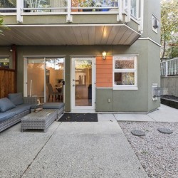 Photo 2 at 1A - 1048 E 7th Avenue, False Creek Flats (Mount Pleasant VE), Vancouver East Photo 2 at 1A - 1048 E 7th Avenue, False Creek Flats (Mount Pleasant VE), Vancouver East