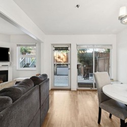 Photo 1 at 1A - 1048 E 7th Avenue, False Creek Flats (Mount Pleasant VE), Vancouver East Photo 1 at 1A - 1048 E 7th Avenue, False Creek Flats (Mount Pleasant VE), Vancouver East